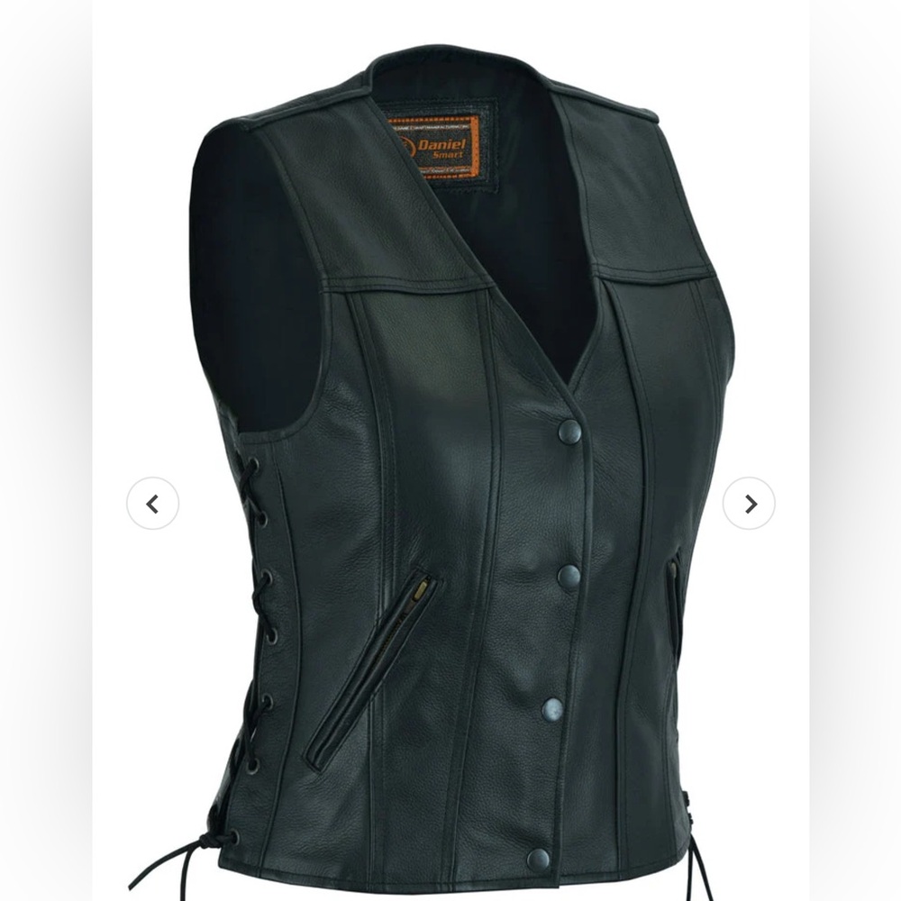 Daniel Smart Black Leather Motorcycle Vest with Pockets for your CC